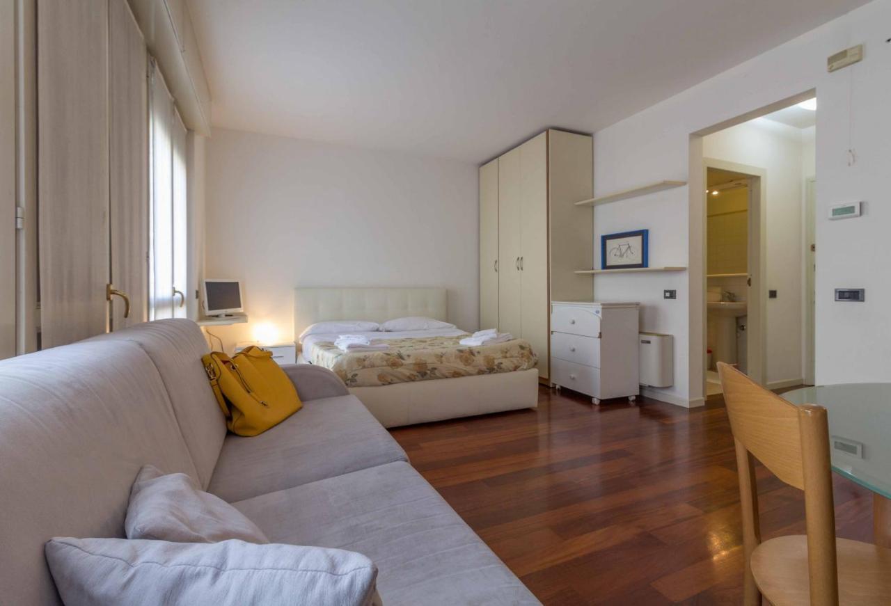 Апартаменти Studio Roma 41 - Affitti Brevi Italia Лекко Екстер'єр фото